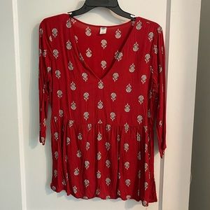 Patterned 3/4 sleeve shirt